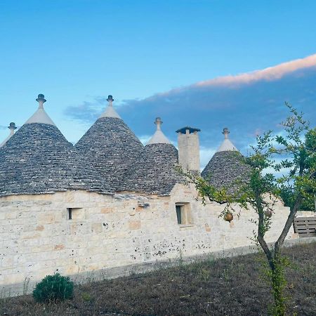 Scardino Trulli Hotel Locorotondo Exterior foto