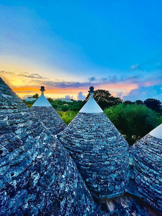 Scardino Trulli Hotel Locorotondo Exterior foto